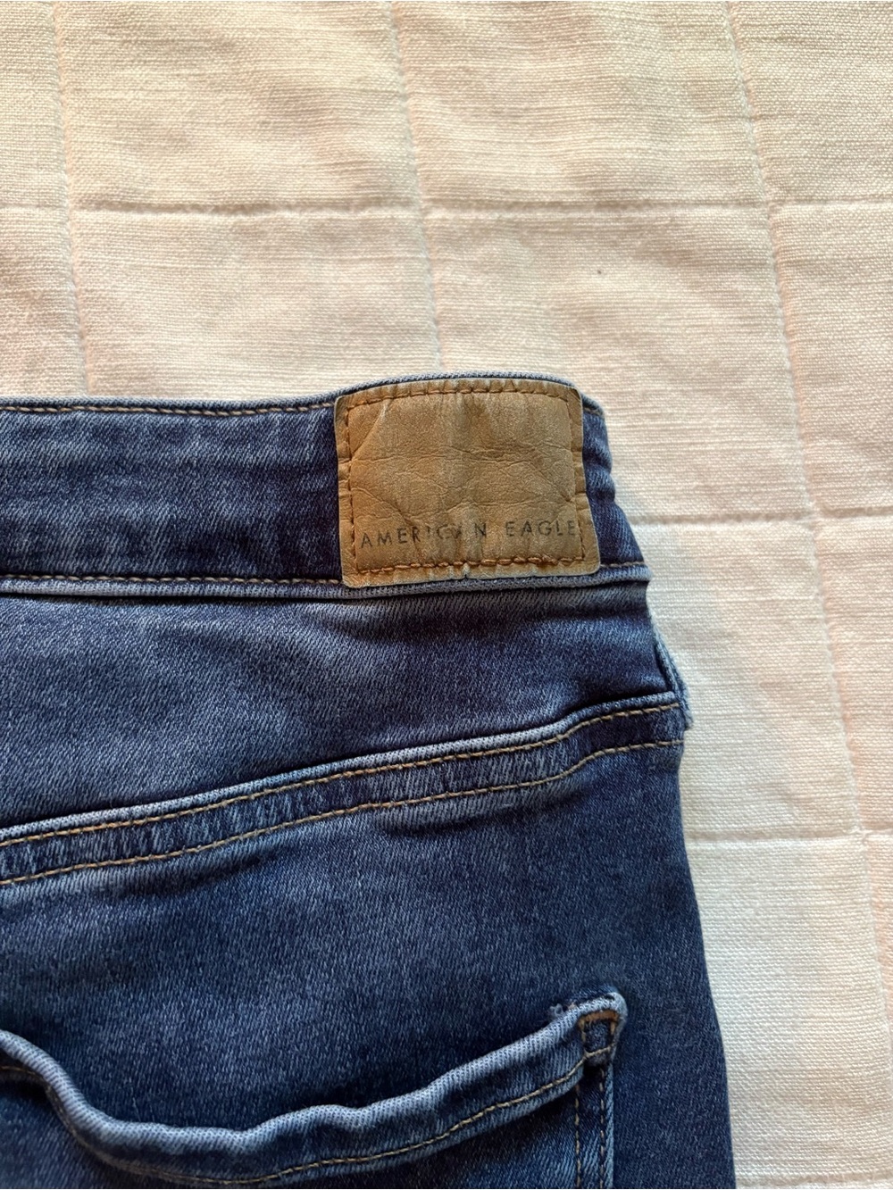 American Eagle Women’s Dark Blue Skinny Jeans